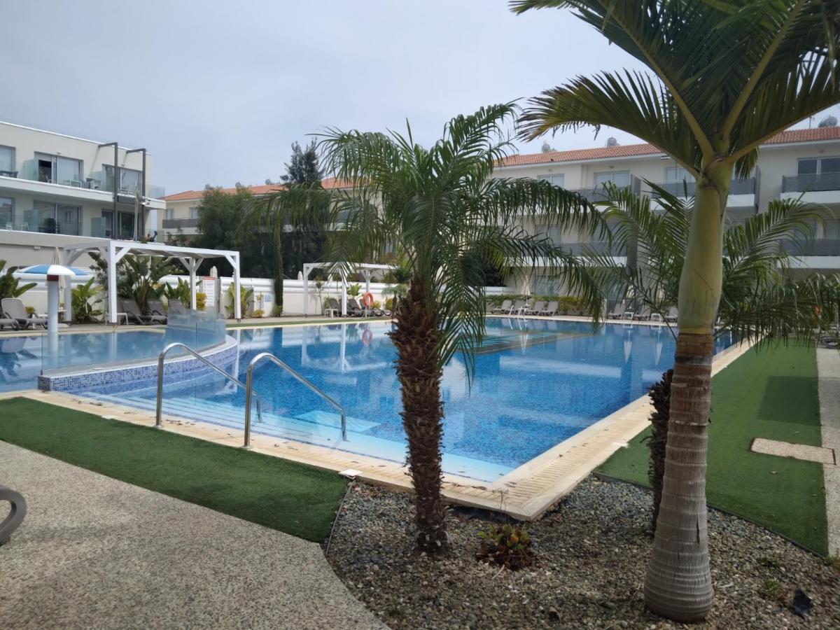 Ferienwohnung Sweet Retreat Paralimni Exterior foto